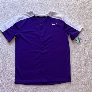 Nike Kids Button-Up Shirt in Purple and White